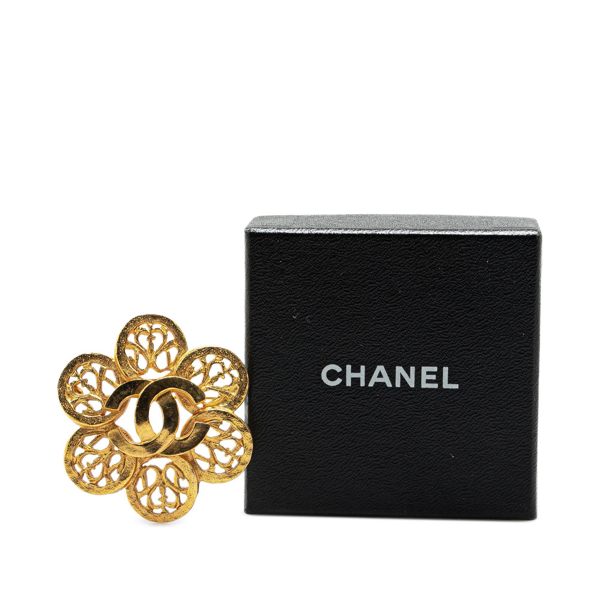 Chanel Chanel Gold Plated CC Flower Brooch Gold Size ONE SIZE - 4 Thumbnail