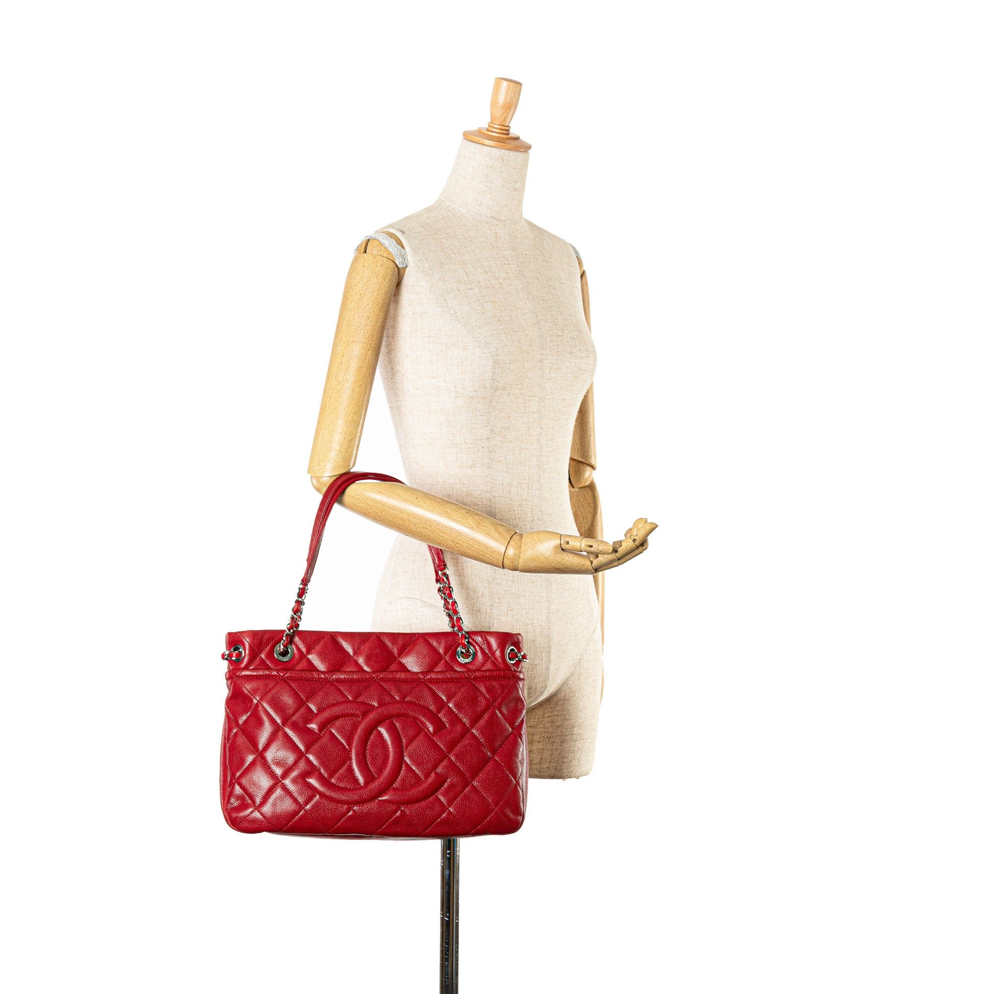 Chanel Chanel Quilted Caviar Soft Shopper Tote Red Size ONE SIZE - 7 Thumbnail