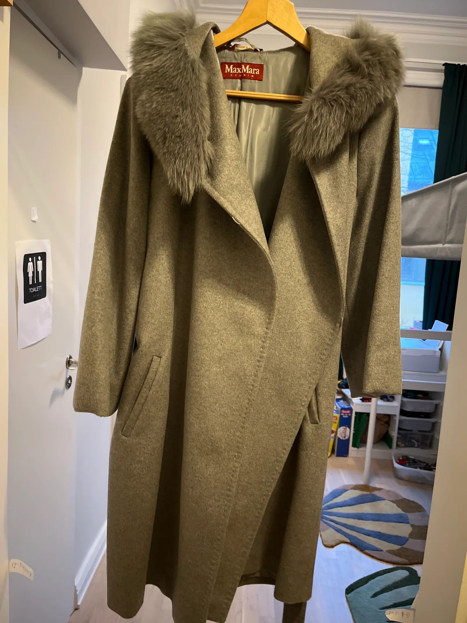 Max Mara Max Mara Coat Size M / US 6-8 / IT 42-44 - 4 Thumbnail