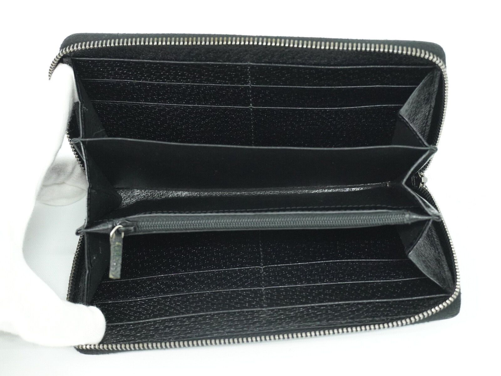 Gucci Gg Charm Black Canvas Wallet (Pre-Owned) Size ONE SIZE - 4 Thumbnail