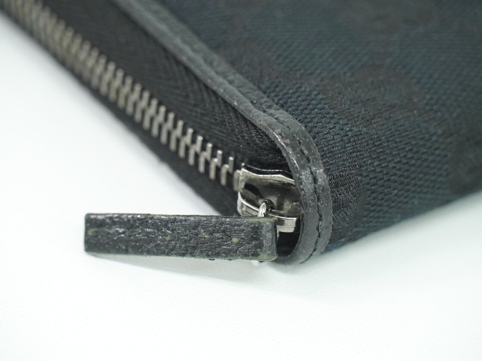 Gucci Gg Charm Black Canvas Wallet (Pre-Owned) Size ONE SIZE - 9 Thumbnail
