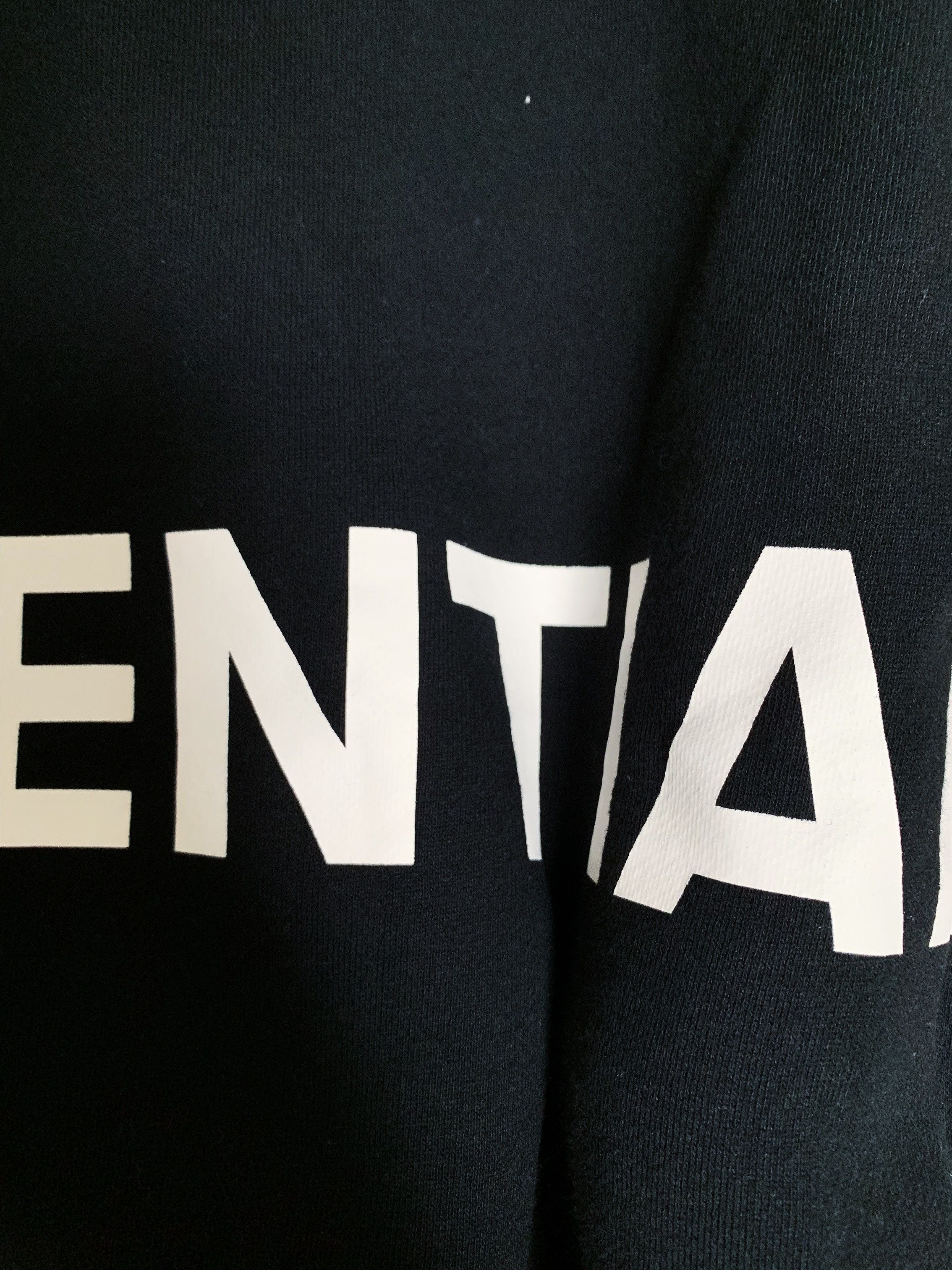 FOG Fear of God Essentials Graphic Pullover Hoodie Black | Grailed 