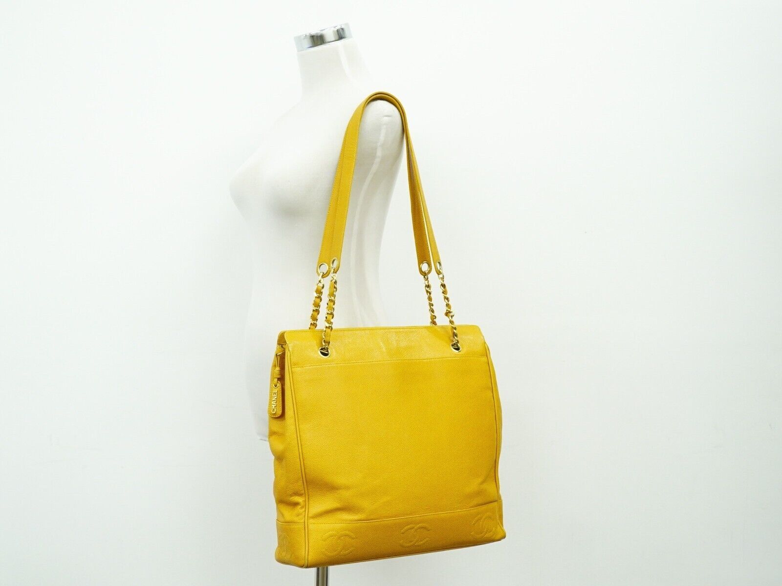 Chanel Triple Coco Yellow Leather Tote Bag (Pre-Owned) Size ONE SIZE - 12 Thumbnail