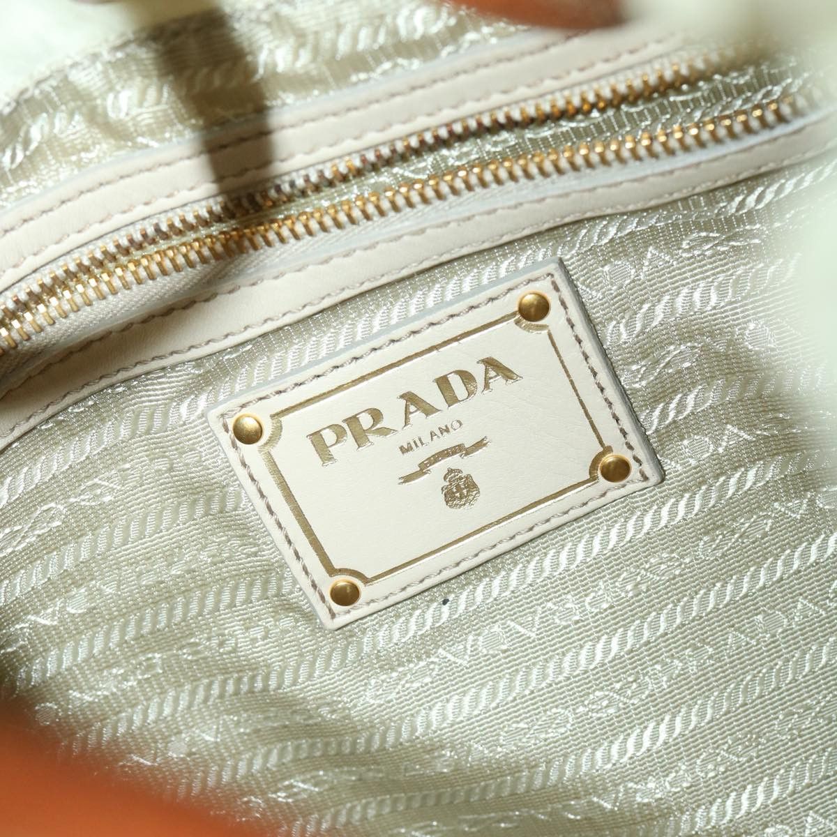 Prada Beige Synthetic Shoulder Bag (Pre-Owned) Size ONE SIZE - 4 Thumbnail