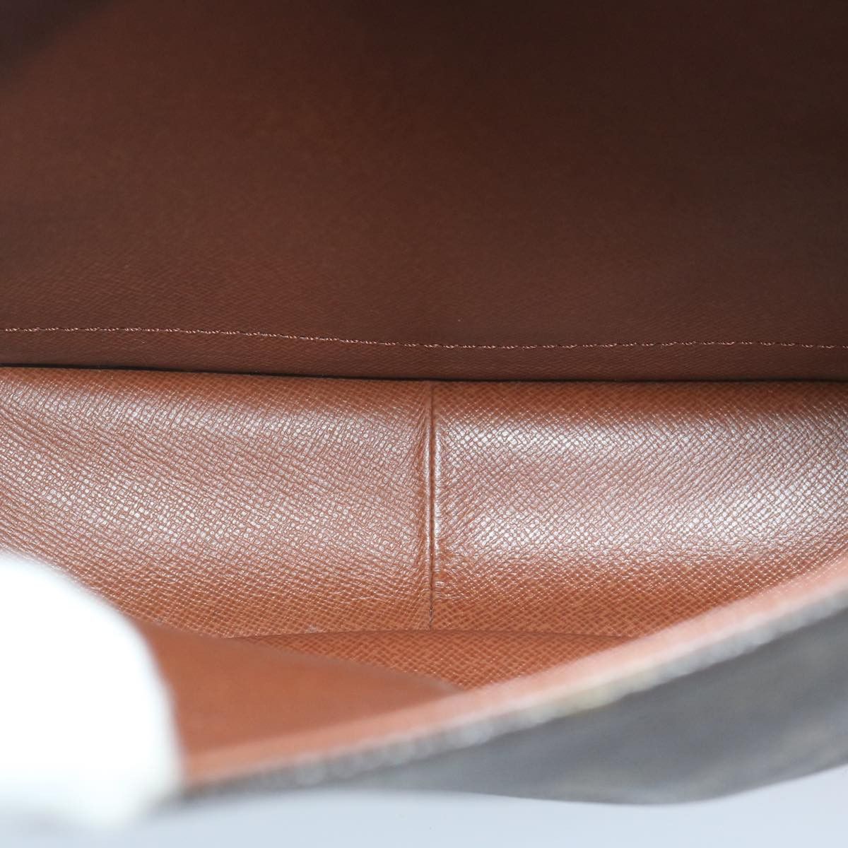 Louis Vuitton Saint Cloud Brown Canvas Shoulder Bag (Pre-Owned) Size ONE SIZE - 5 Thumbnail