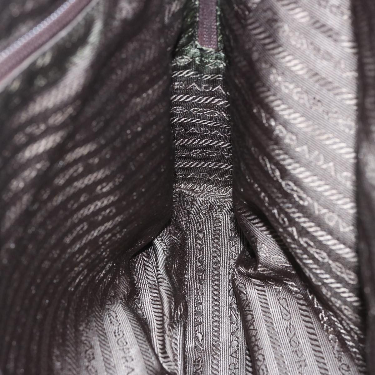 Prada Green Synthetic Tote Bag (Pre-Owned) Size ONE SIZE - 20 Thumbnail
