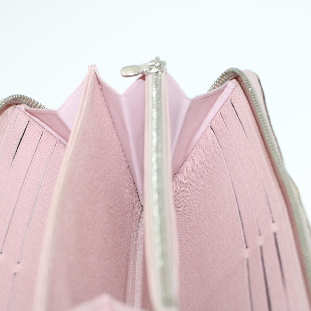 Louis Vuitton Zippy Wallet Pink Leather Wallet (Pre-Owned) Size ONE SIZE - 19 Thumbnail