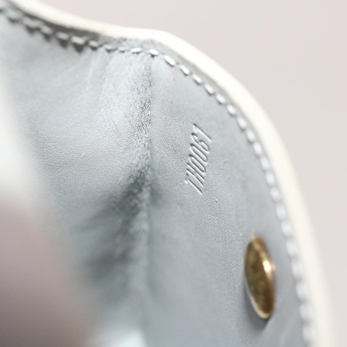 Louis Vuitton Étui À Cigarettes Grey Patent Leather Wallet (Pre-Owned) Size ONE SIZE - 6 Thumbnail