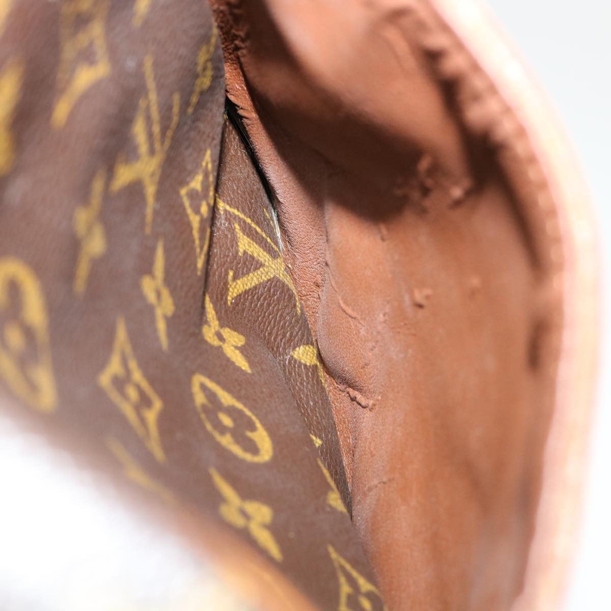 Louis Vuitton Danube Brown Canvas Shoulder Bag (Pre-Owned) Size ONE SIZE - 5 Thumbnail