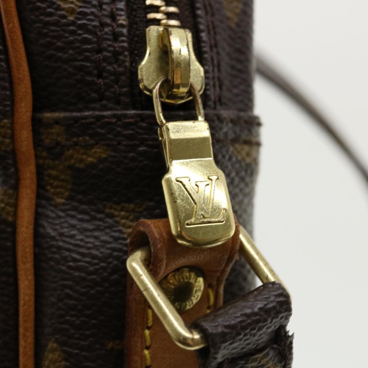 Louis Vuitton Danube Brown Canvas Shoulder Bag (Pre-Owned) Size ONE SIZE - 6 Thumbnail