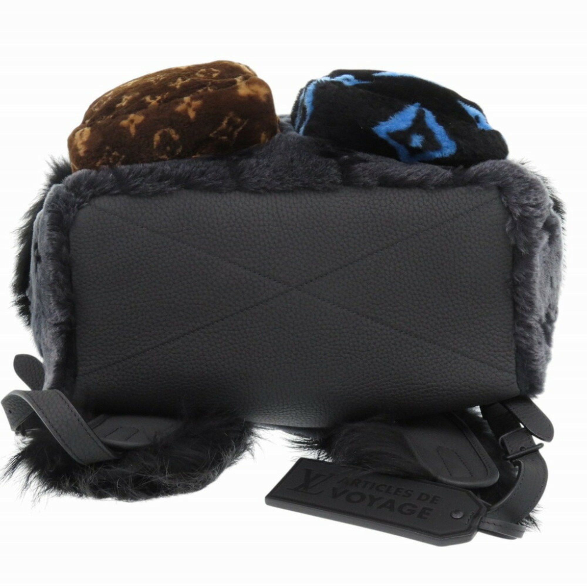 Louis Vuitton Louis Vuitton Automne Hiver 2020 M56852 Multi-Fur Backpack Black LV 0308LOUIS VUITTON Men's Size ONE SIZE - 4 Thumbnail