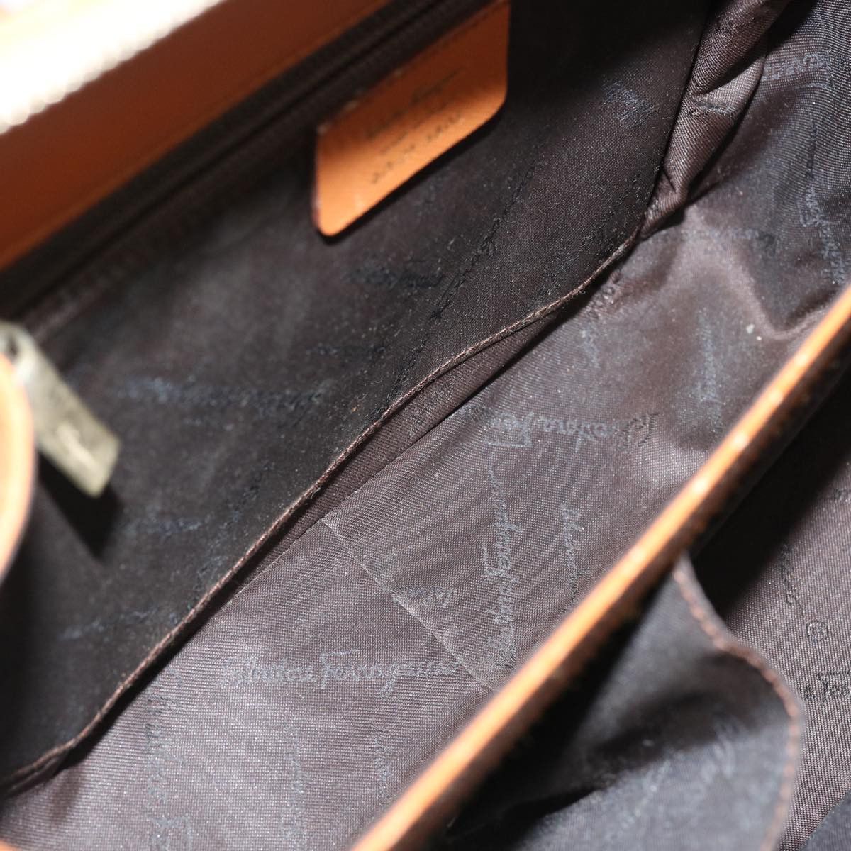 Salvatore Ferragamo Gancini Brown Leather Handbag (Pre-Owned) Size ONE SIZE - 5 Thumbnail