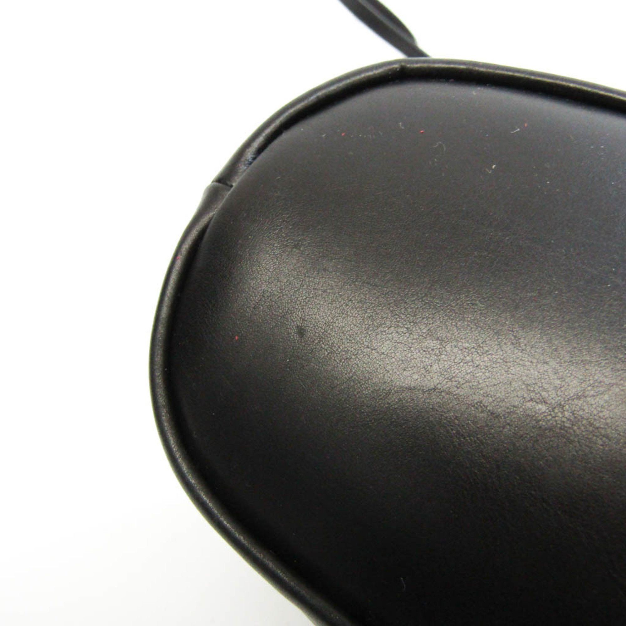 Gucci Heart Black Leather Handbag (Pre-Owned) Size ONE SIZE - 11 Thumbnail