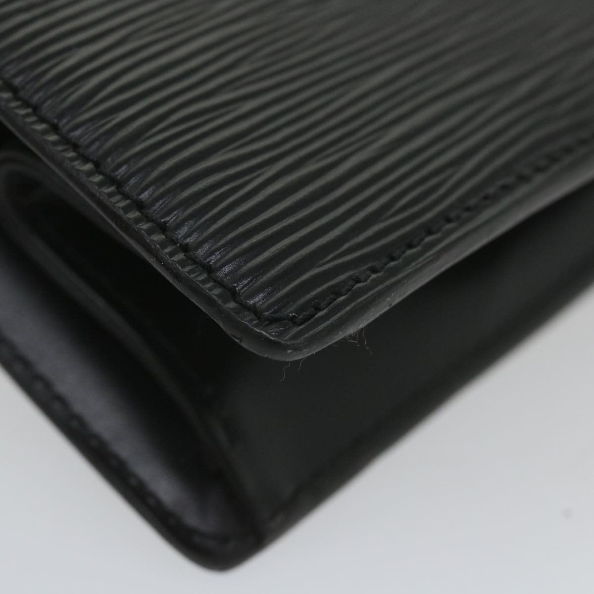 Louis Vuitton Trousse Pochette Black Leather Clutch Bag (Pre-Owned) Size ONE SIZE - 11 Thumbnail