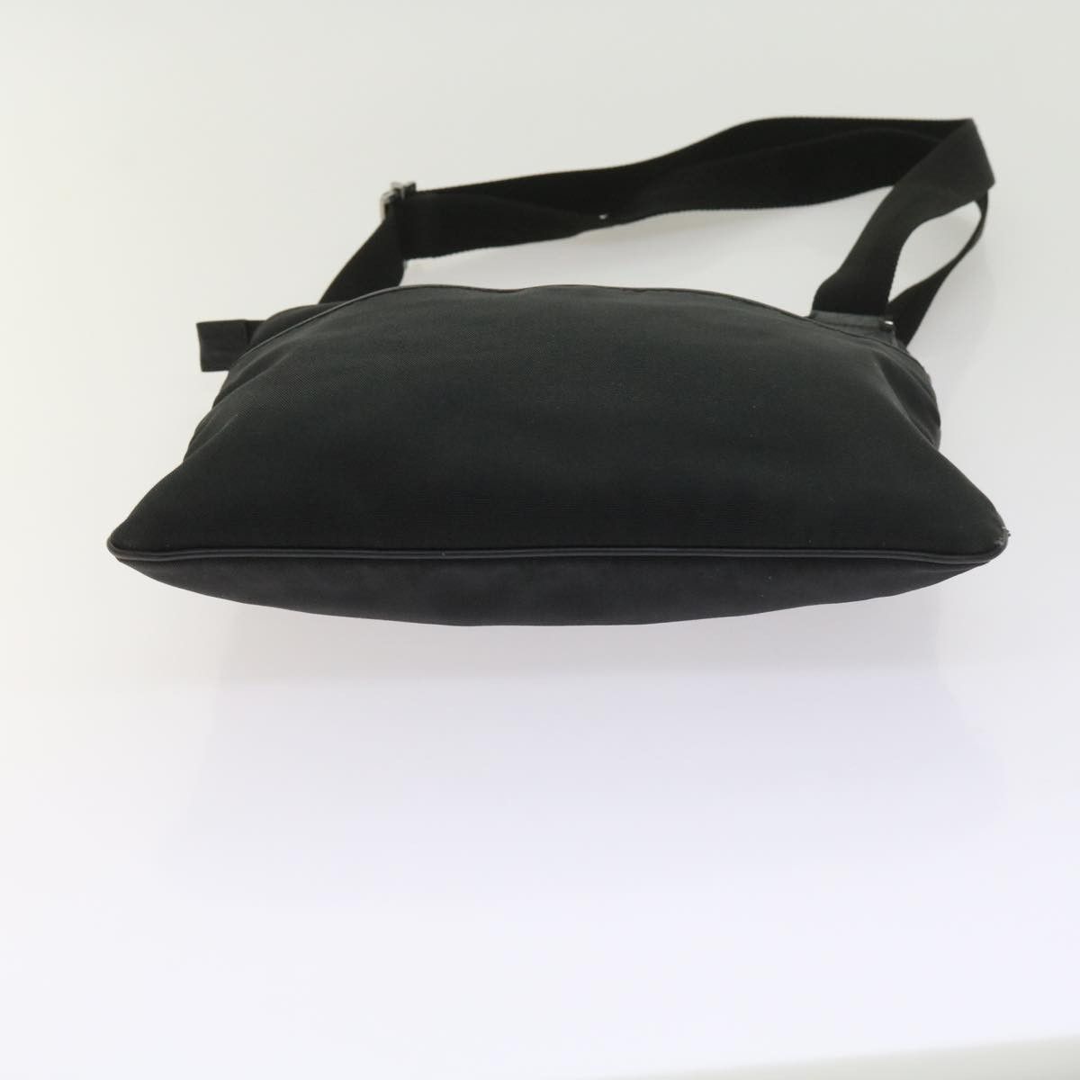 Gucci Black Canvas Shoulder Bag (Pre-Owned) Size ONE SIZE - 3 Thumbnail