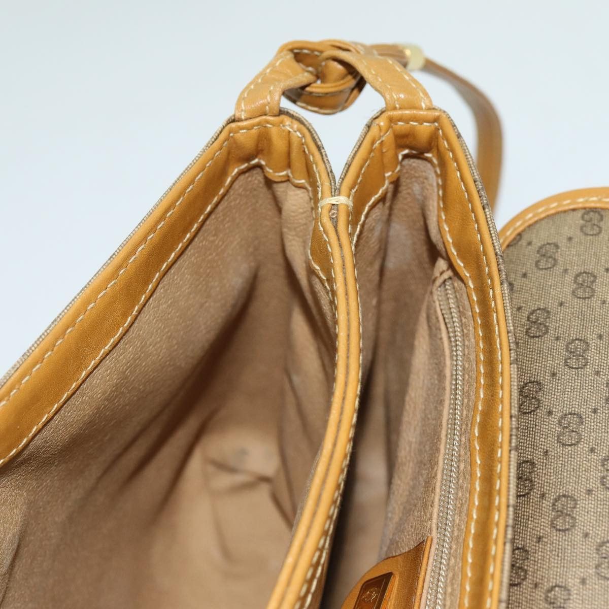 Gucci Gg Canvas Beige Canvas Shoulder Bag (Pre-Owned) Size ONE SIZE - 19 Thumbnail
