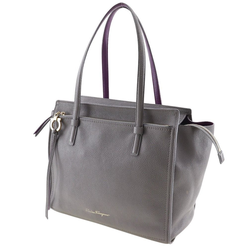 Salvatore Ferragamo Amy Grey Leather Shoulder Bag (Pre-Owned) Size ONE SIZE - 2 Thumbnail