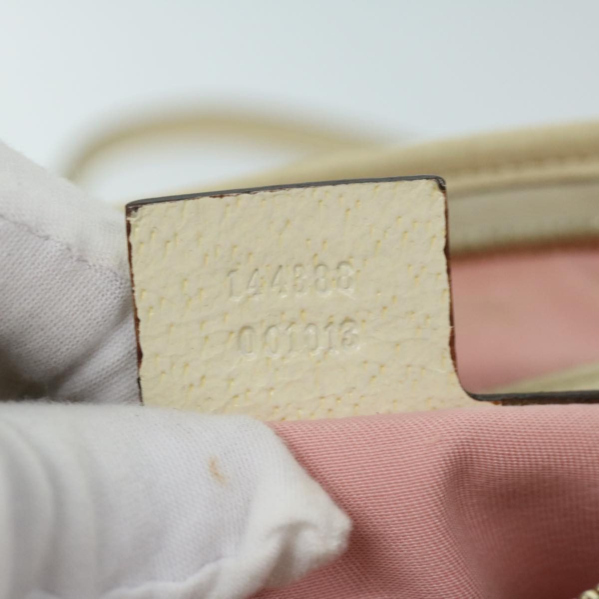 Gucci Pink Canvas Shoulder Bag (Pre-Owned) Size ONE SIZE - 6 Thumbnail