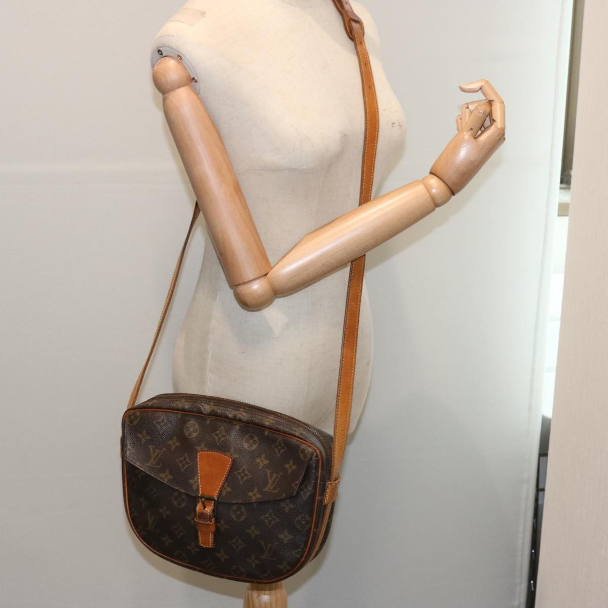 Louis Vuitton Jeune Fille Brown Canvas Shoulder Bag (Pre-Owned) Size ONE SIZE - 6 Thumbnail