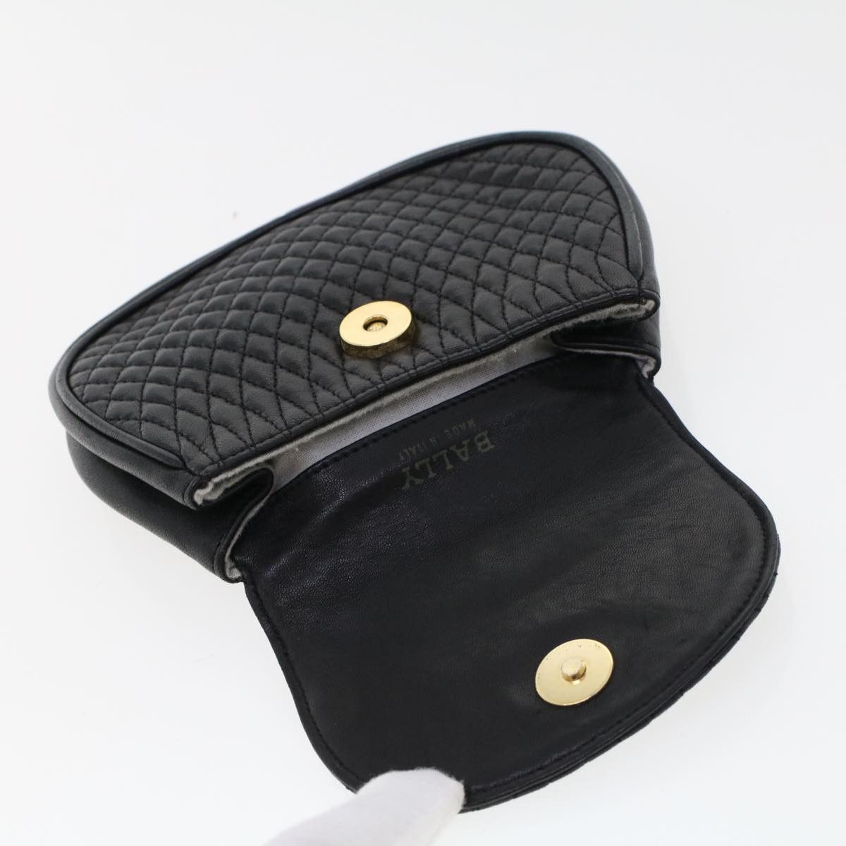 Bally Black Leather Shoulder Bag (Pre-Owned) Size ONE SIZE - 15 Thumbnail
