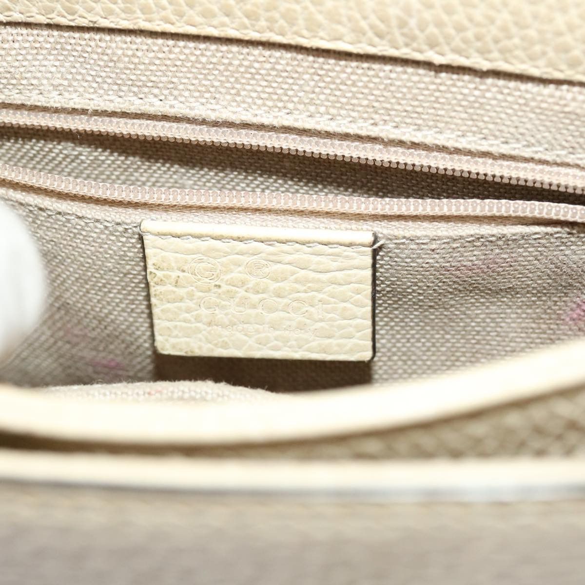 Gucci Interlocking White Leather Shoulder Bag (Pre-Owned) Size ONE SIZE - 8 Thumbnail