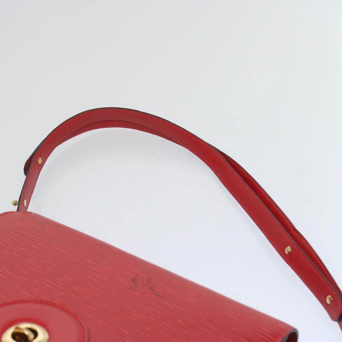 Louis Vuitton Friedland Red Leather Shoulder Bag (Pre-Owned) Size ONE SIZE - 10 Thumbnail