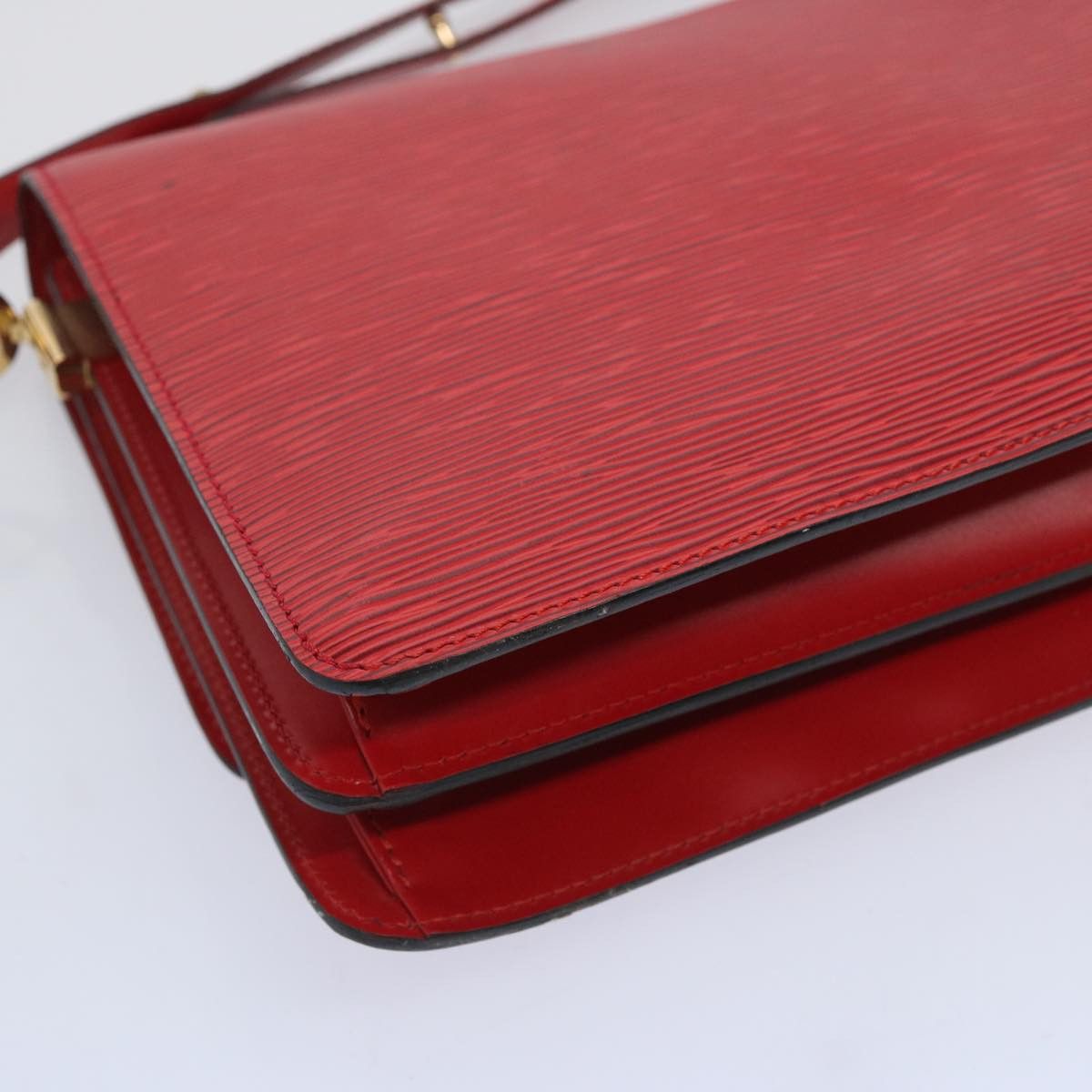 Louis Vuitton Friedland Red Leather Shoulder Bag (Pre-Owned) Size ONE SIZE - 8 Thumbnail
