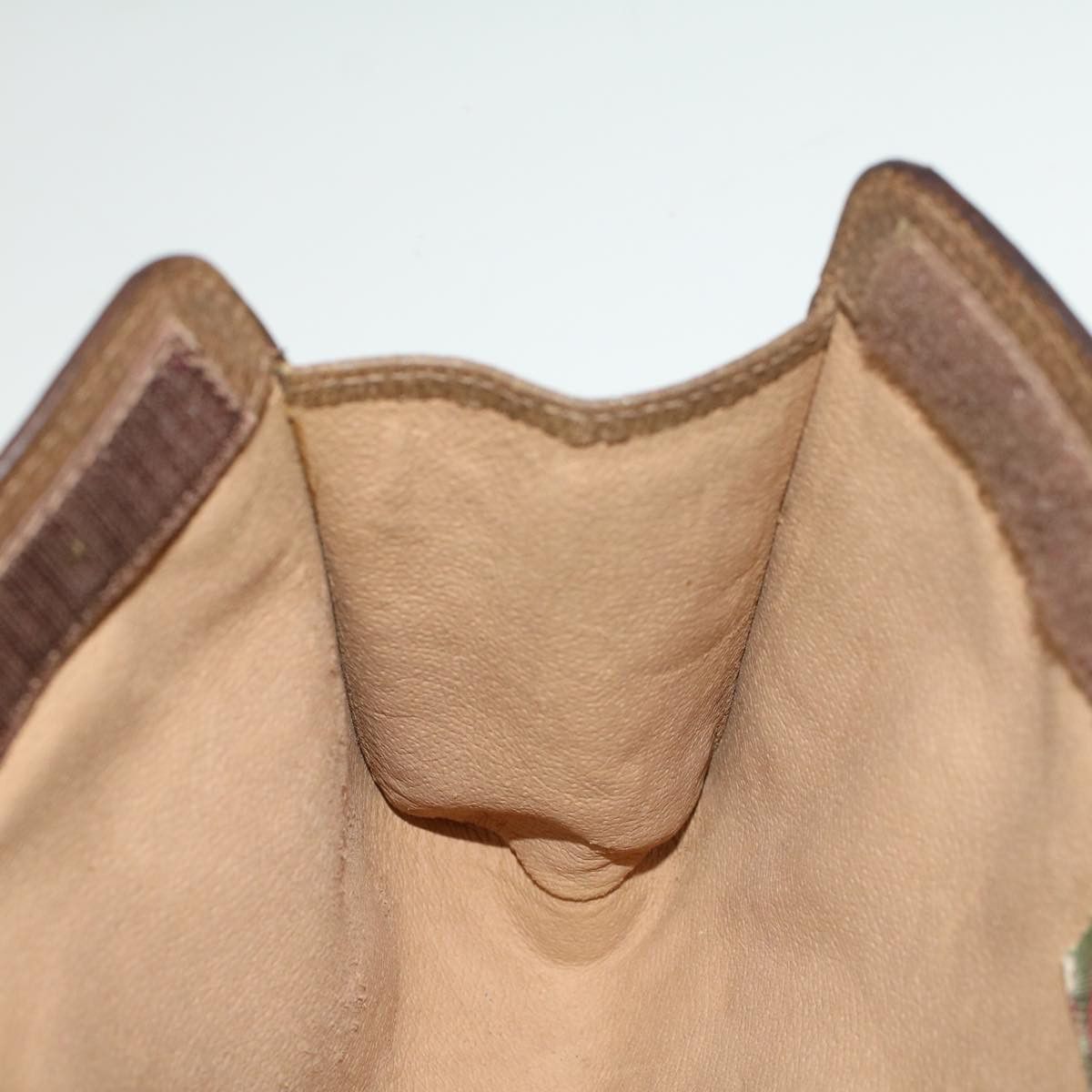 Gucci Gg Canvas Beige Canvas Clutch Bag (Pre-Owned) Size ONE SIZE - 16 Thumbnail