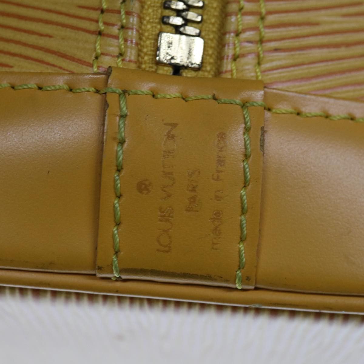 Louis Vuitton Alma Yellow Leather Handbag (Pre-Owned) Size ONE SIZE - 8 Thumbnail