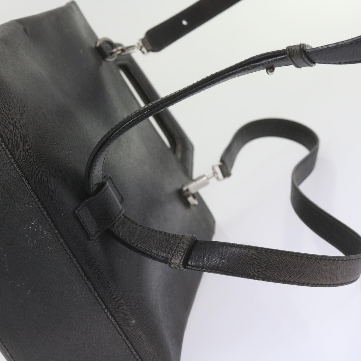 Salvatore Ferragamo Gancini Black Leather Handbag (Pre-Owned) Size ONE SIZE - 14 Thumbnail