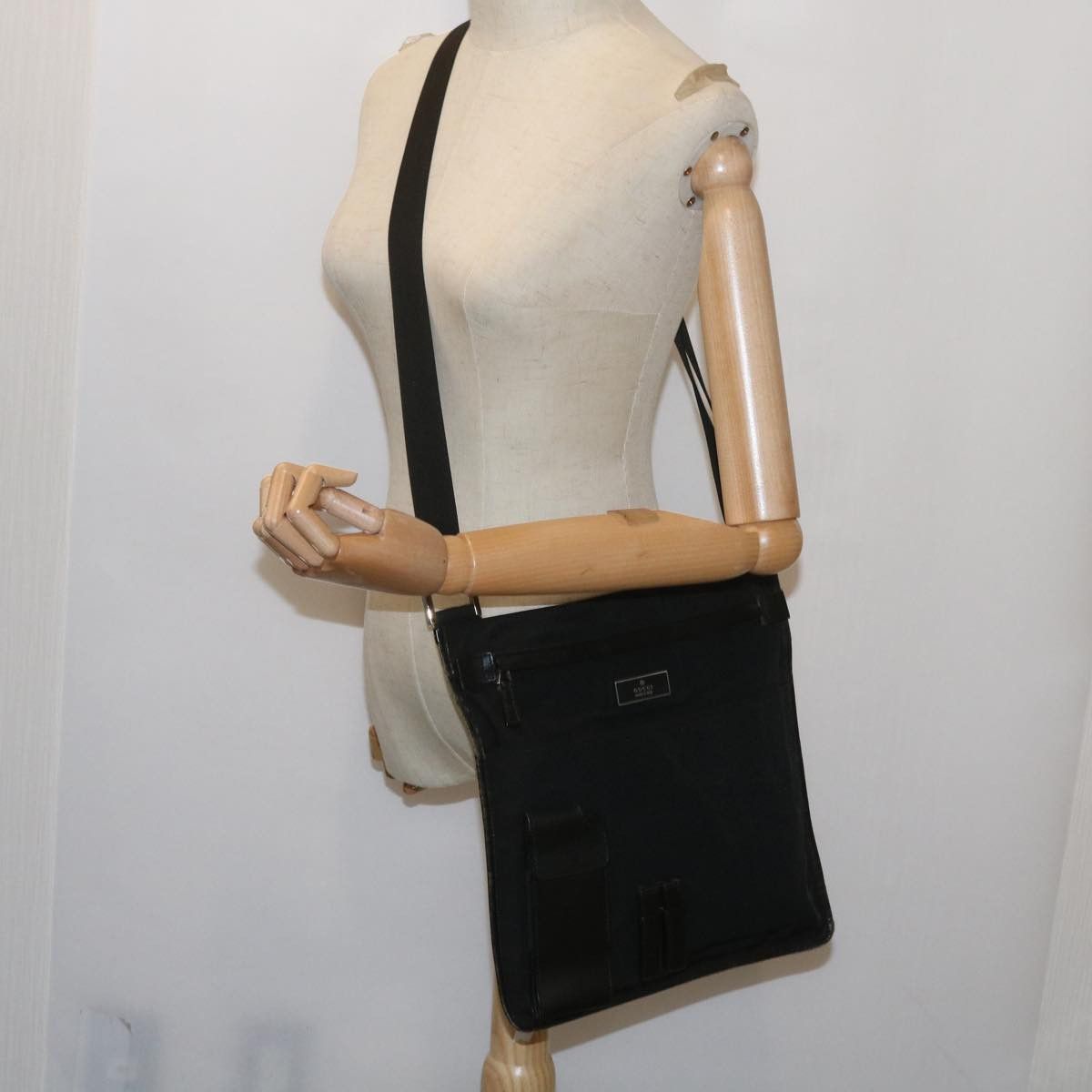 Gucci Black Synthetic Shoulder Bag (Pre-Owned) Size ONE SIZE - 8 Thumbnail