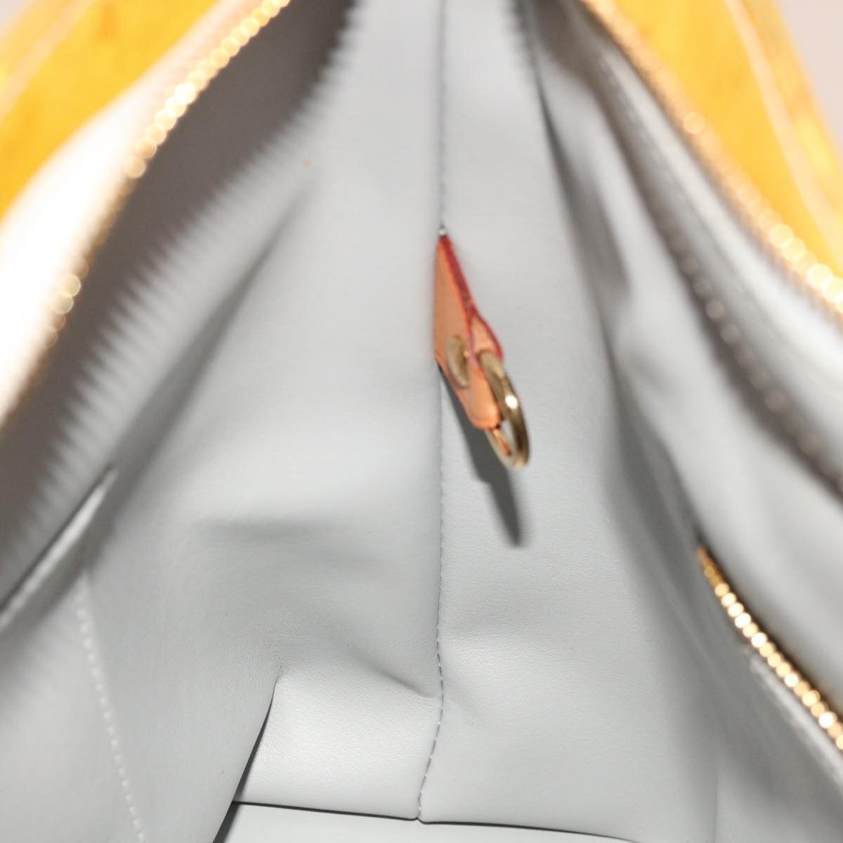 Louis Vuitton Houston Yellow Patent Leather Handbag (Pre-Owned) Size ONE SIZE - 20 Thumbnail