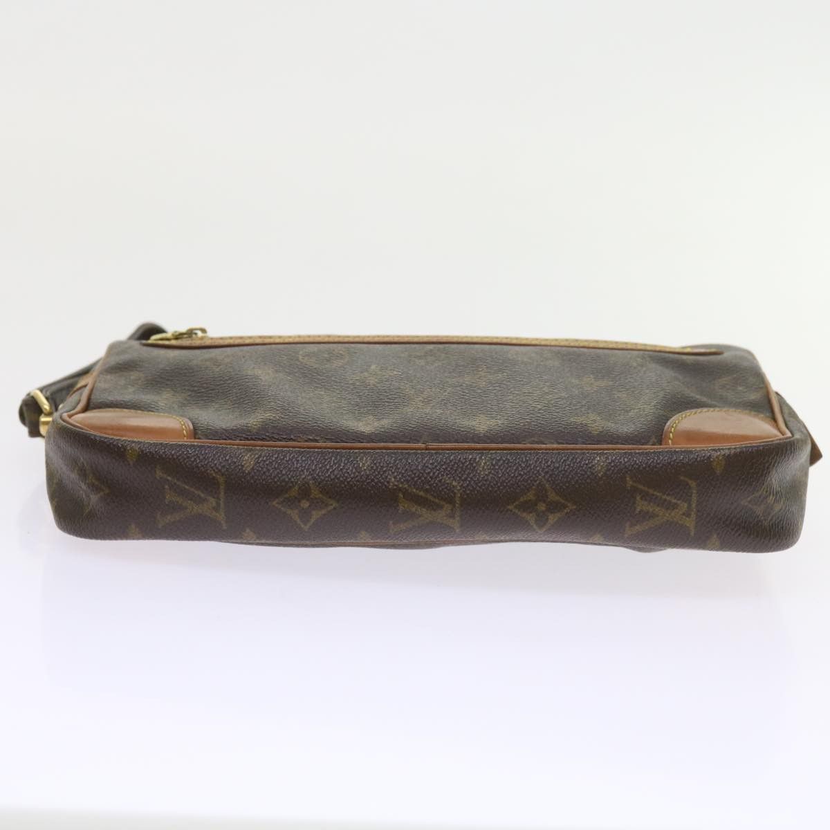 Louis Vuitton Marly Dragonne Brown Canvas Clutch Bag (Pre-Owned) Size ONE SIZE - 3 Thumbnail