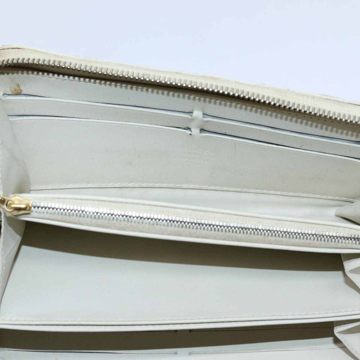 Louis Vuitton Zippy Wallet Ecru Patent Leather Wallet (Pre-Owned) Size ONE SIZE - 15 Thumbnail