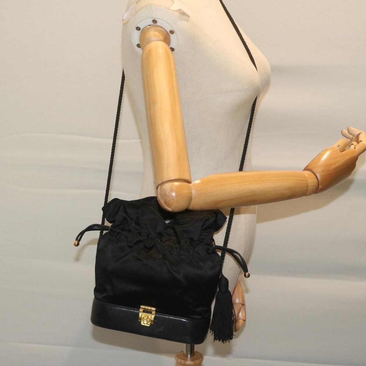 Gucci Black Synthetic Shoulder Bag (Pre-Owned) Size ONE SIZE - 7 Thumbnail
