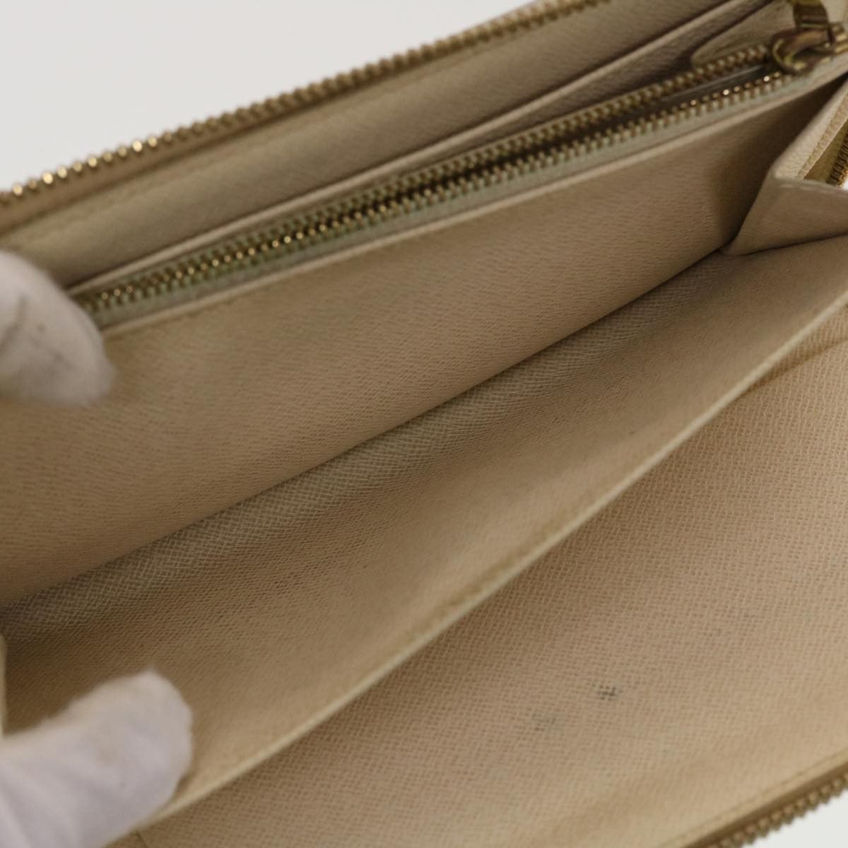Louis Vuitton Zippy Organizer White Canvas Wallet (Pre-Owned) Size ONE SIZE - 19 Thumbnail