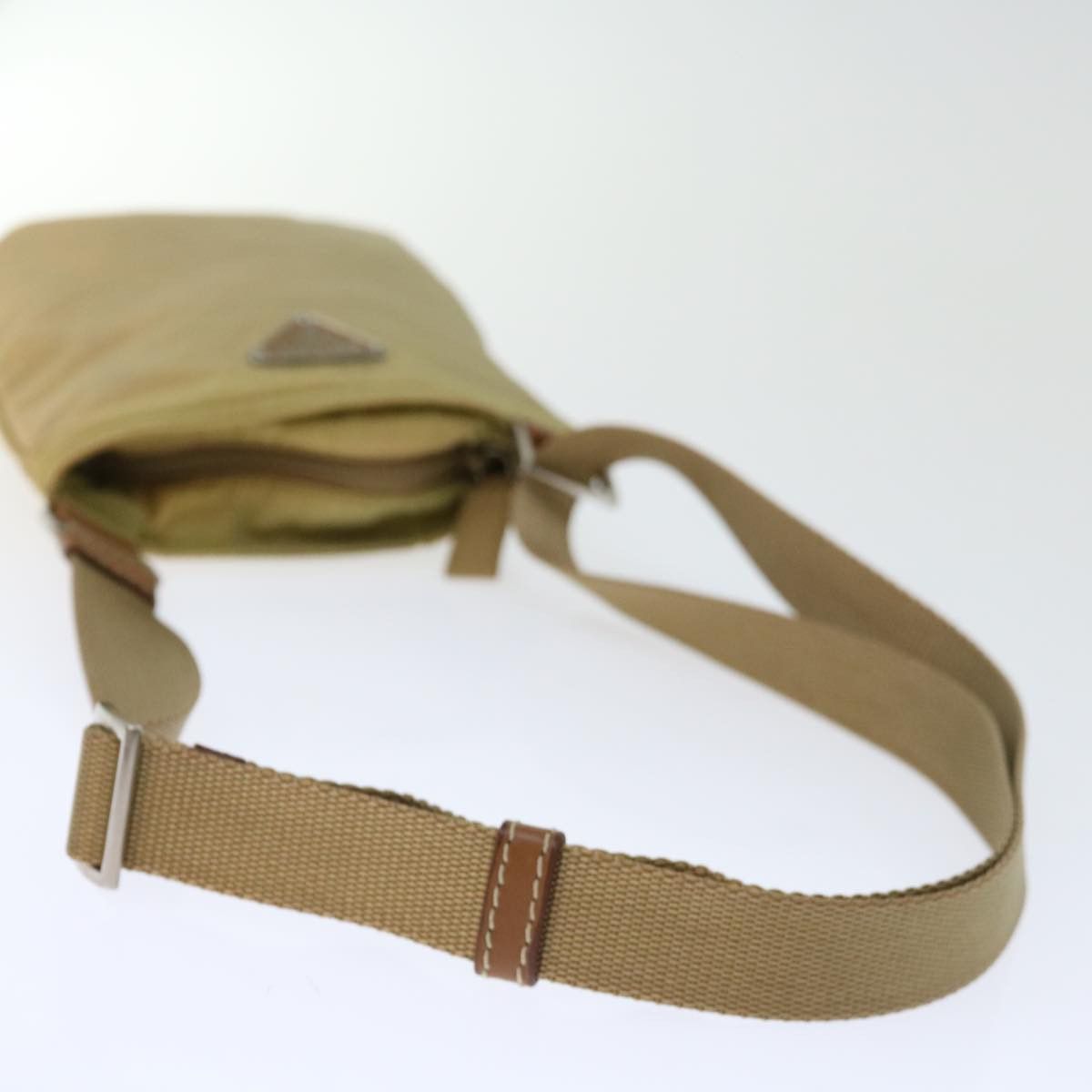 Prada Beige Synthetic Shoulder Bag (Pre-Owned) Size ONE SIZE - 4 Thumbnail