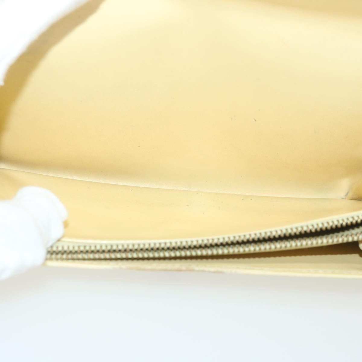 Louis Vuitton Portefeuille Ecru Leather Wallet (Pre-Owned) Size ONE SIZE - 16 Thumbnail