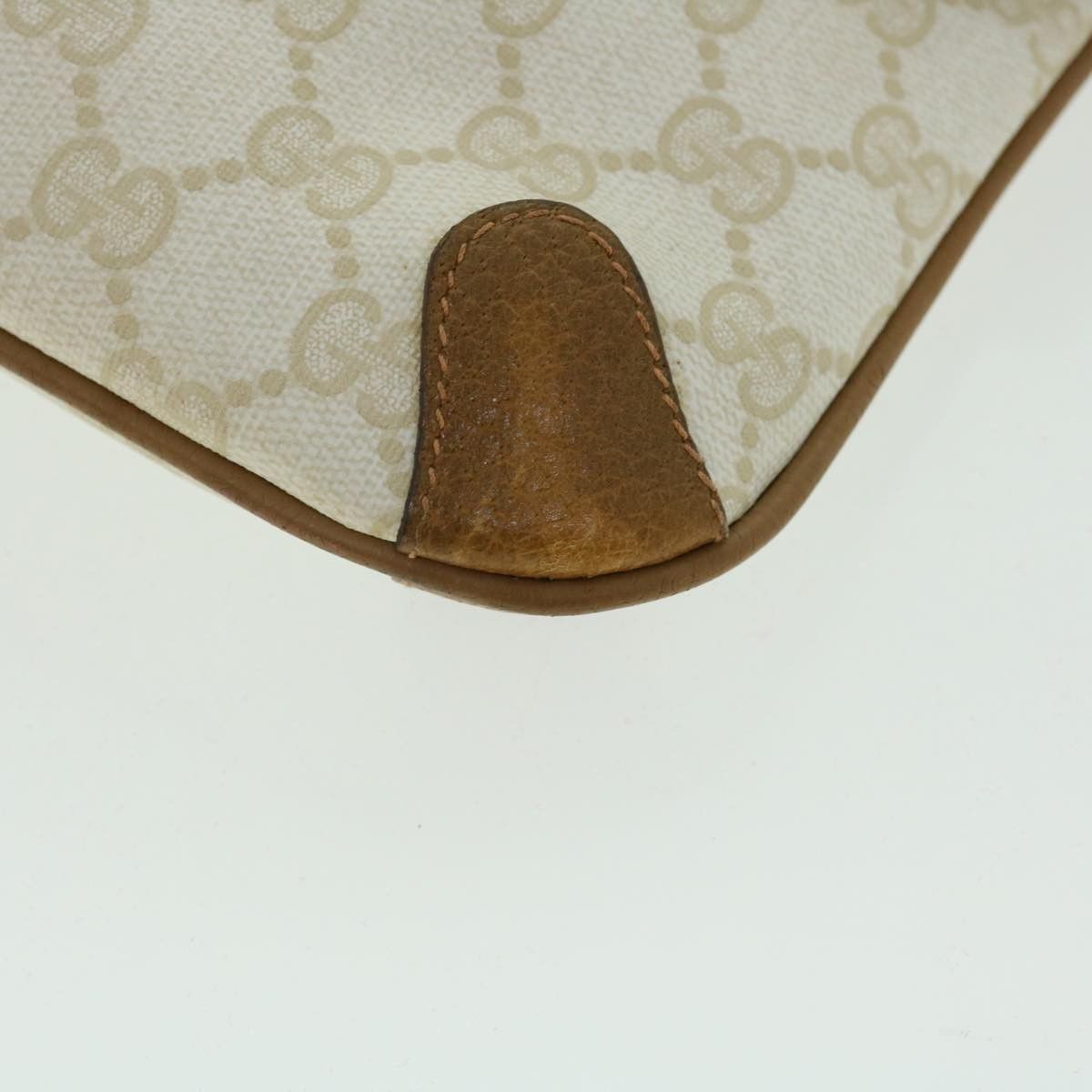 Gucci White Canvas Clutch Bag (Pre-Owned) Size ONE SIZE - 11 Thumbnail