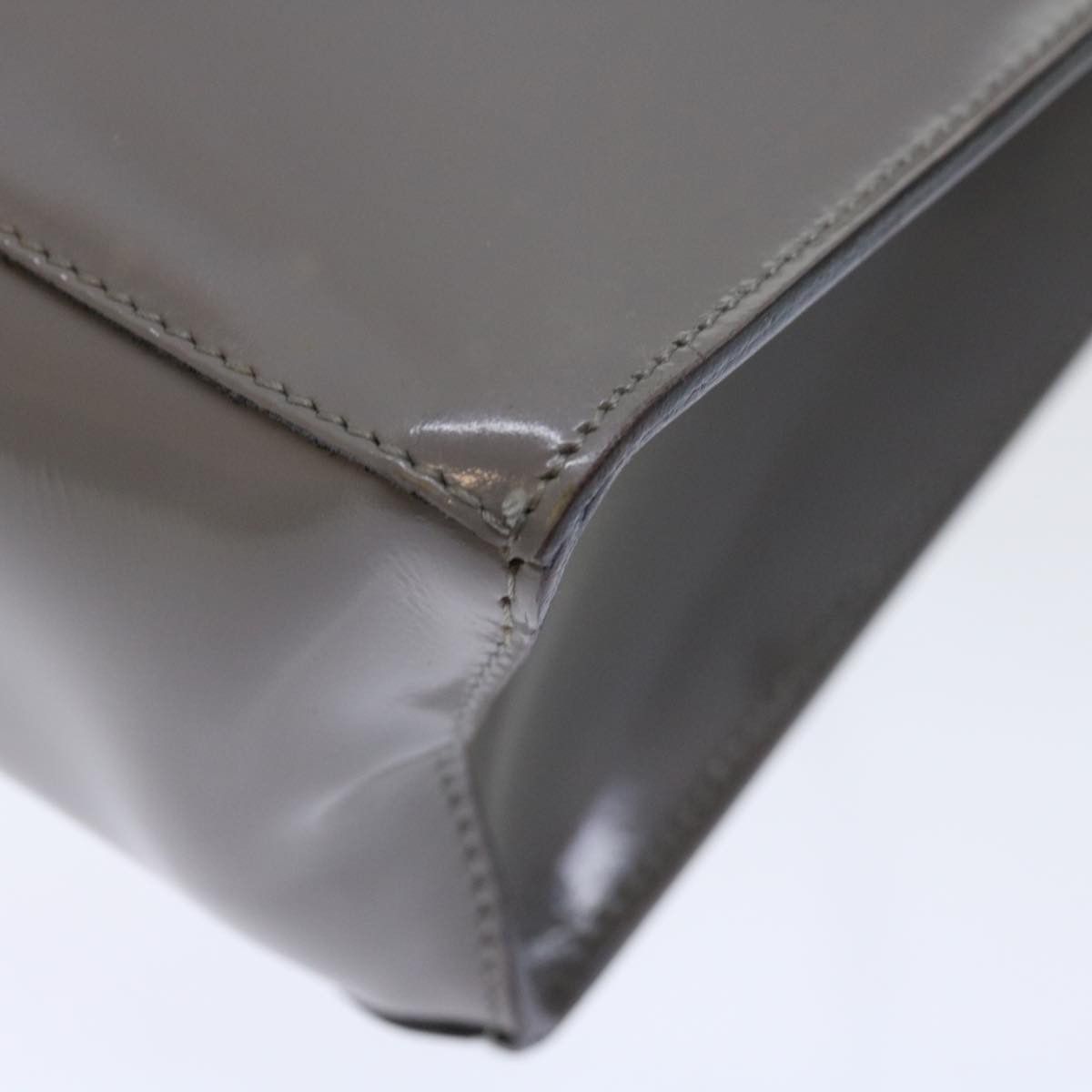 Salvatore Ferragamo Grey Patent Leather Handbag (Pre-Owned) Size ONE SIZE - 16 Thumbnail