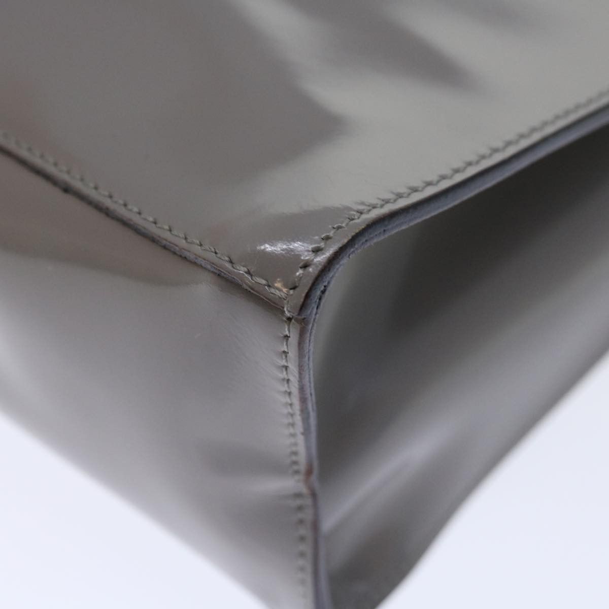 Salvatore Ferragamo Grey Patent Leather Handbag (Pre-Owned) Size ONE SIZE - 14 Thumbnail