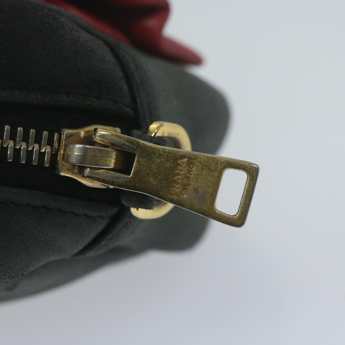 Prada Ribbon Red Leather Clutch Bag (Pre-Owned) Size ONE SIZE - 17 Thumbnail