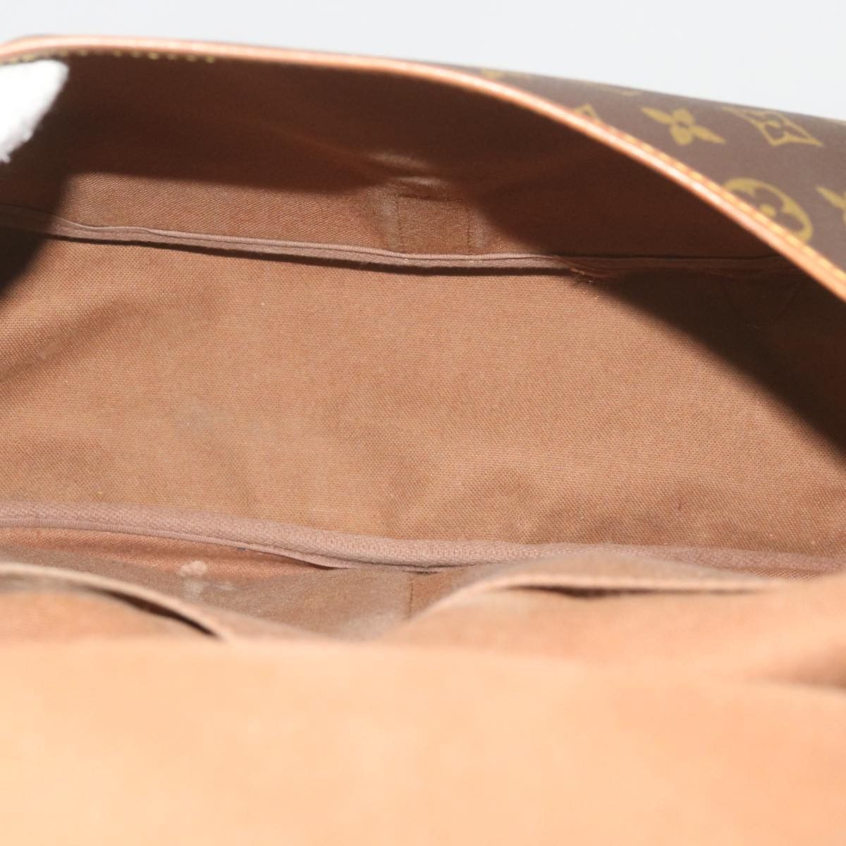 Louis Vuitton Saumur 35 Brown Canvas Shoulder Bag (Pre-Owned) Size ONE SIZE - 5 Thumbnail