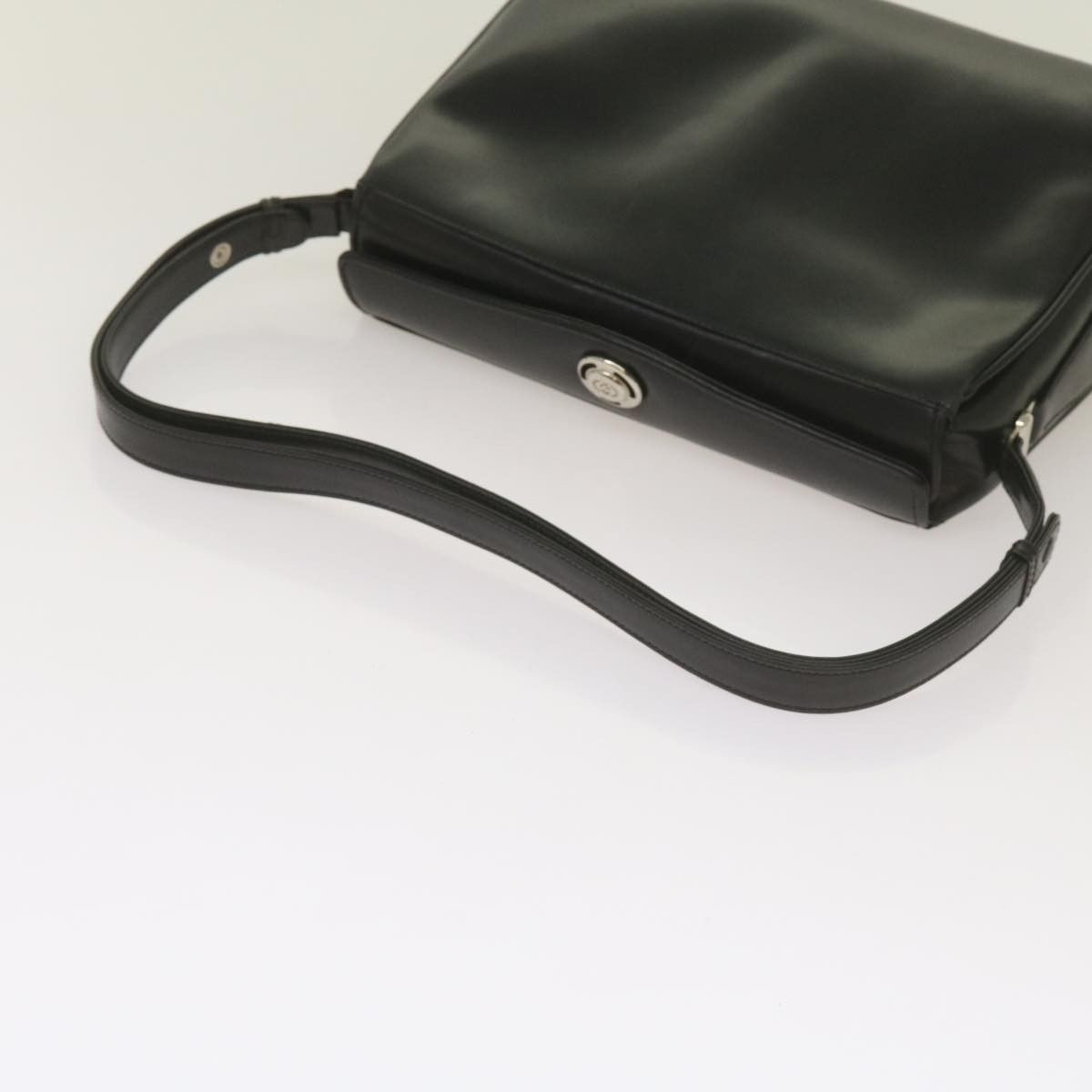 Gucci Interlocking G Black Leather Shoulder Bag (Pre-Owned) Size ONE SIZE - 4 Thumbnail