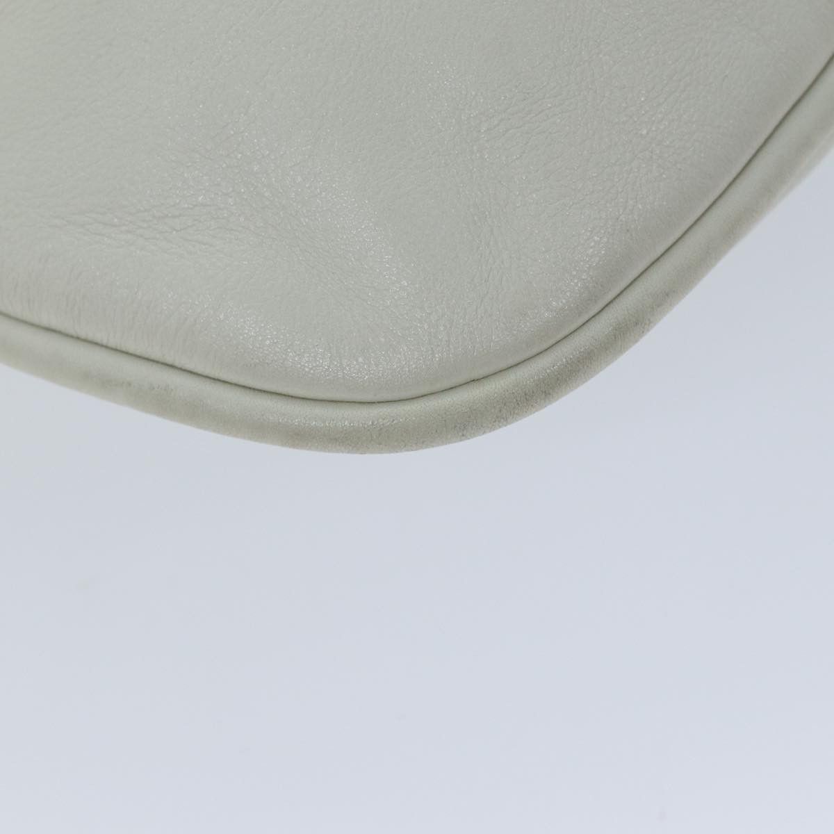Gucci Bamboo White Leather Shoulder Bag (Pre-Owned) Size ONE SIZE - 15 Thumbnail