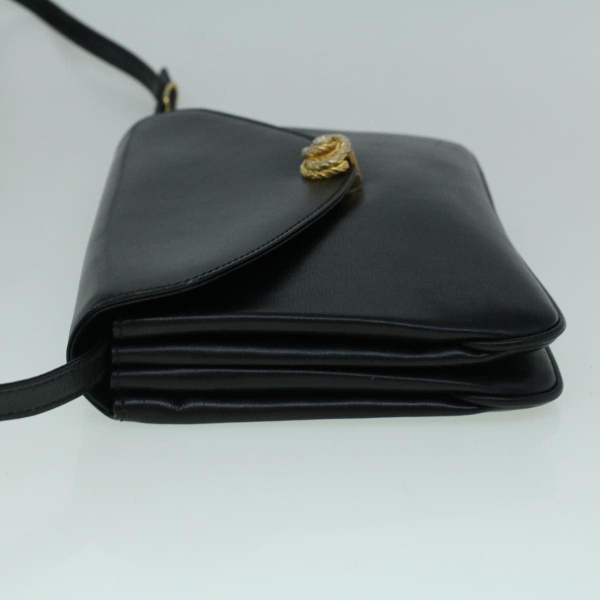 Bally Black Leather Shoulder Bag (Pre-Owned) Size ONE SIZE - 9 Thumbnail