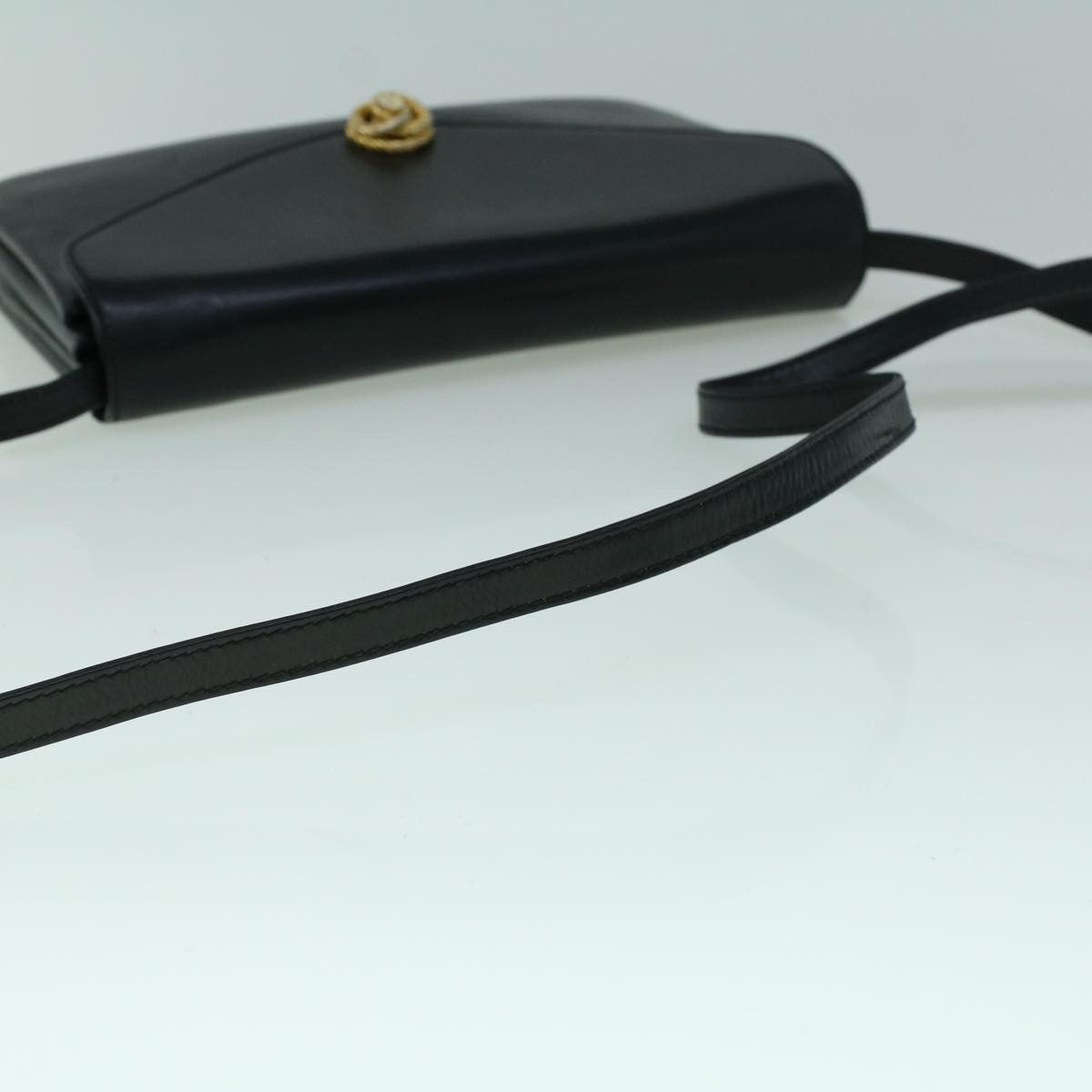 Bally Black Leather Shoulder Bag (Pre-Owned) Size ONE SIZE - 11 Thumbnail