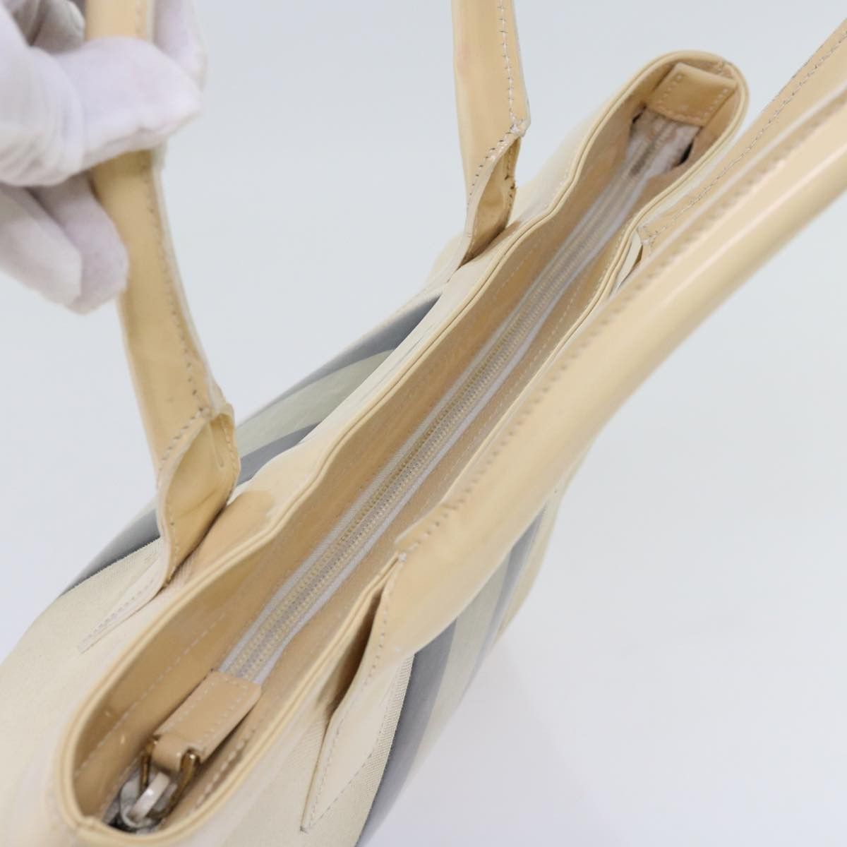 Gucci Beige Canvas Handbag (Pre-Owned) Size ONE SIZE - 4 Thumbnail