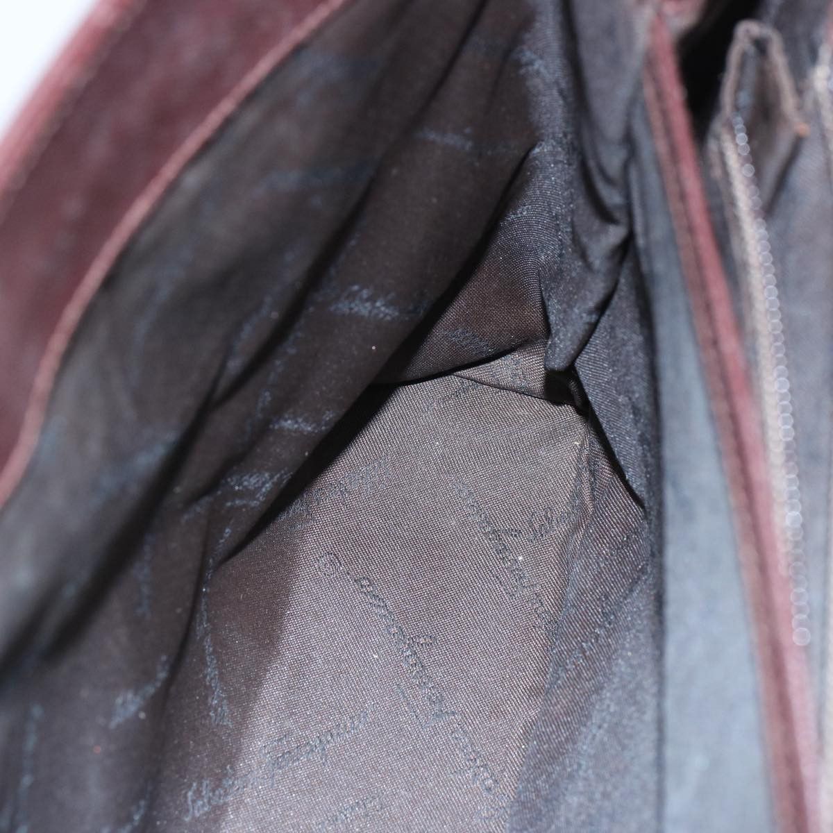 Salvatore Ferragamo Gancini Brown Leather Handbag (Pre-Owned) Size ONE SIZE - 19 Thumbnail
