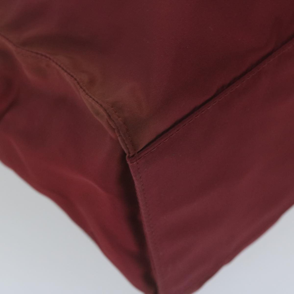Prada Tessuto Burgundy Synthetic Handbag (Pre-Owned) Size ONE SIZE - 17 Thumbnail